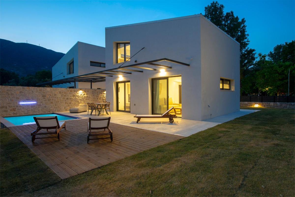 Seascape Villas Vassiliki - Beachfront Villas 외부 사진
